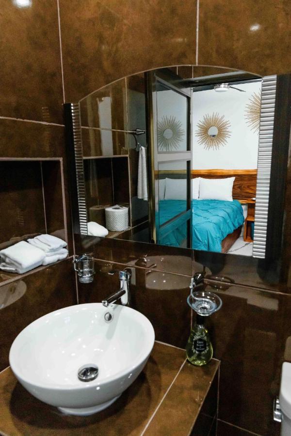 Hotel Naomi City Center Bacalar Exteriér fotografie
